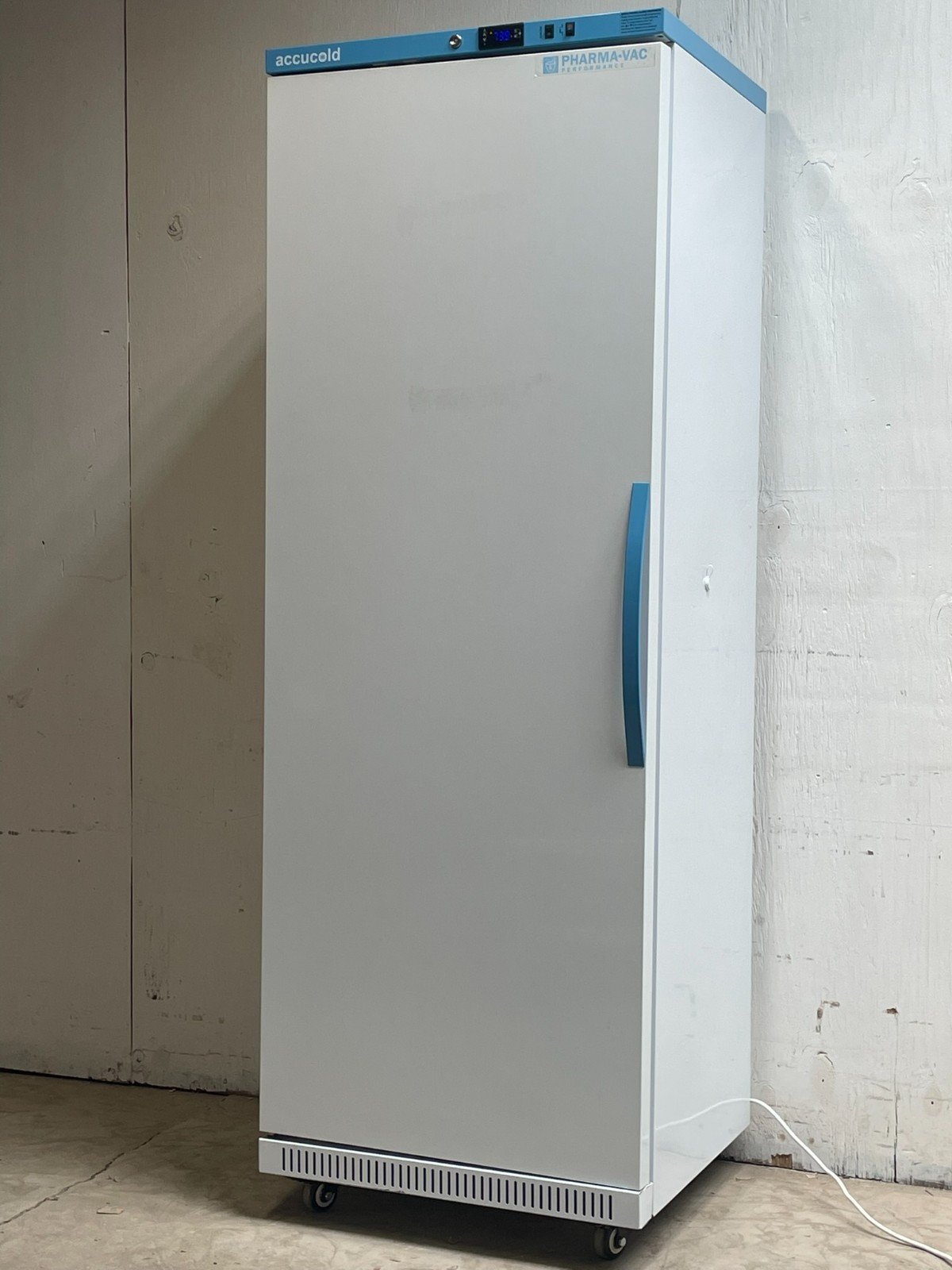 Accucold 1-Door ARS18PV Display Cooler- New - Image 4