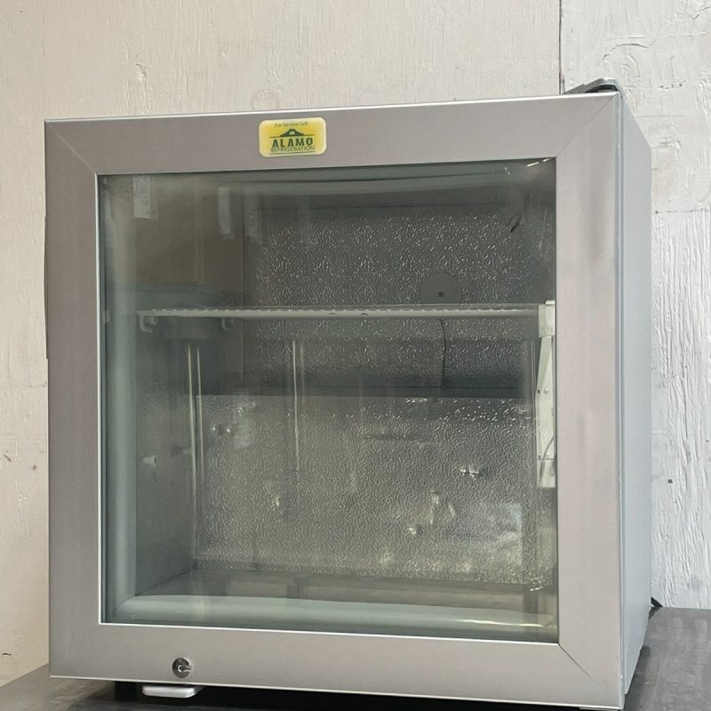 Alamo SD55 Countertop Glass Door Display Freezer - Image 5