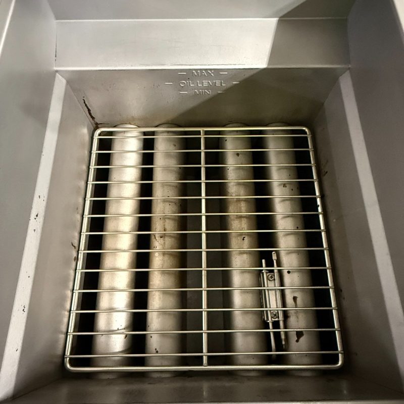 Pitco SFSSH55 Solstice Supreme Deep Fryer with Grease Filtration System - Image 7