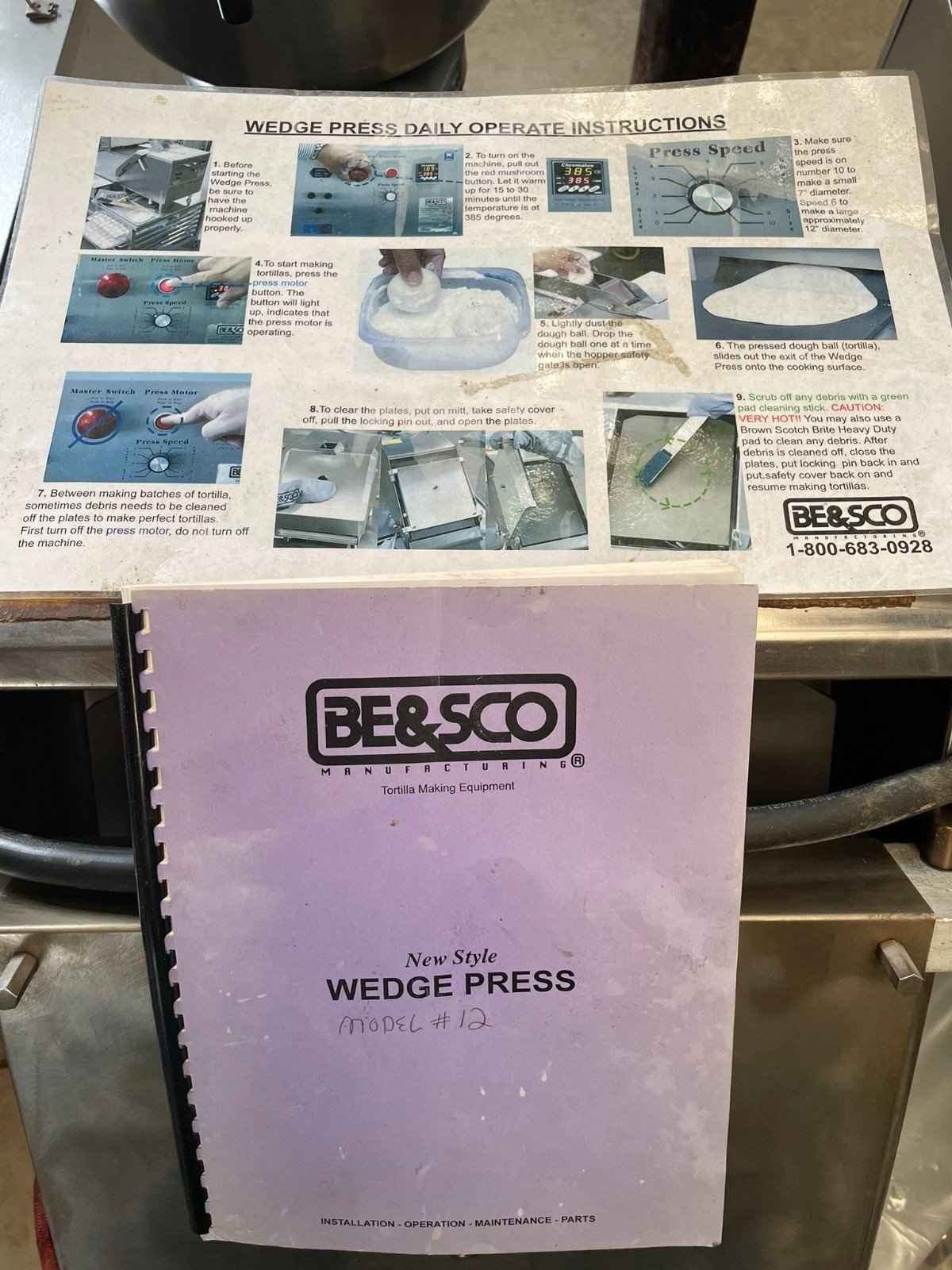 Besco # 12 Commercial Tortilla/Wedge Press - Image 12