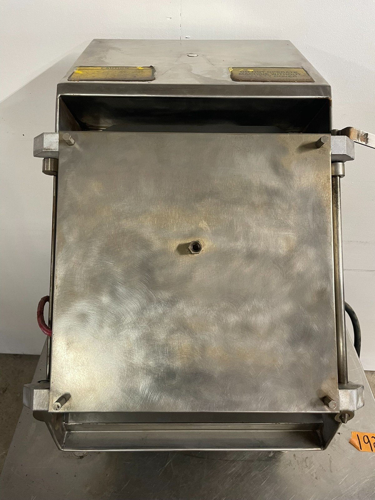 Besco # 12 Commercial Tortilla/Wedge Press - Image 17