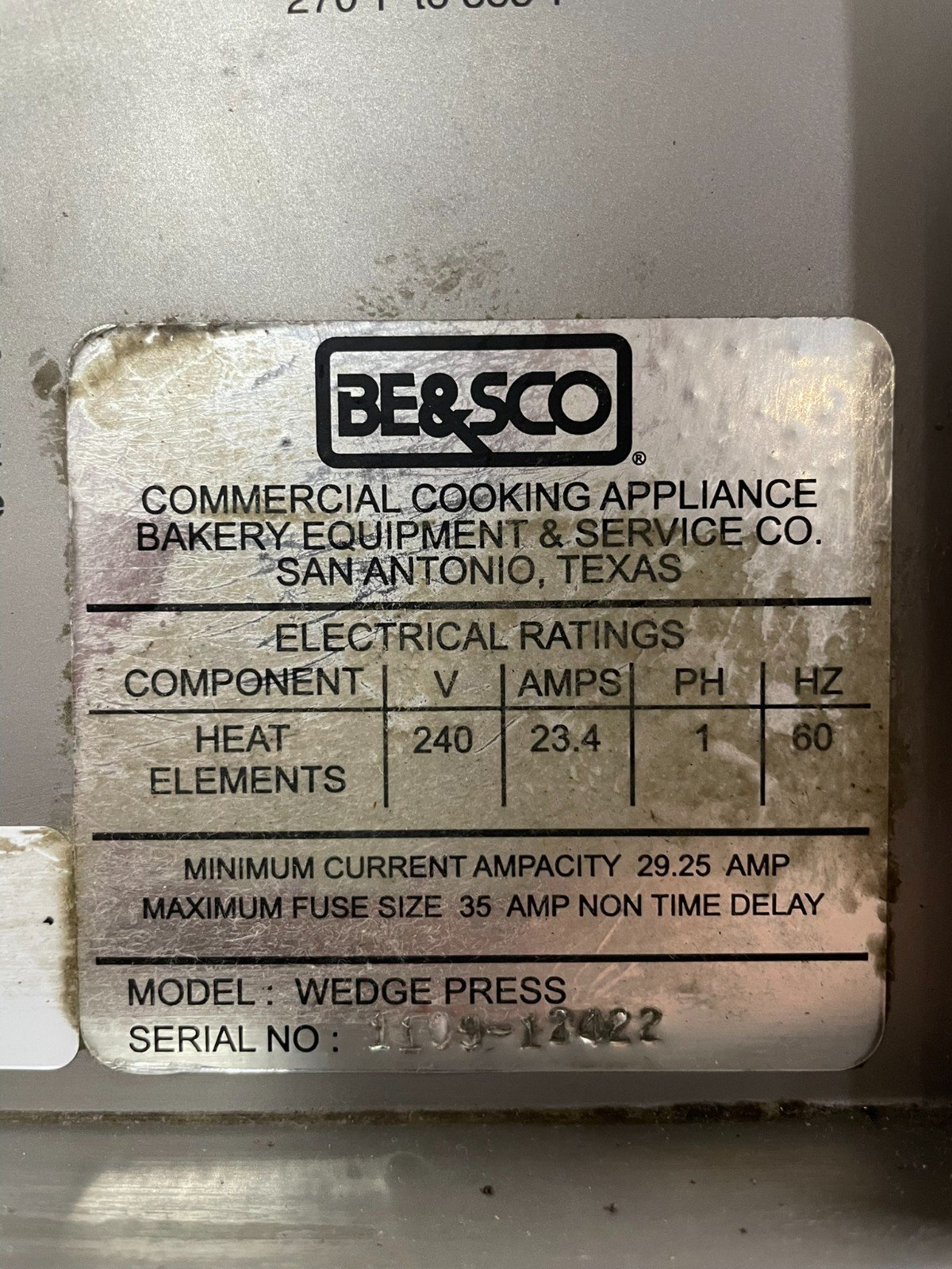 Besco # 12 Commercial Tortilla/Wedge Press - Image 9