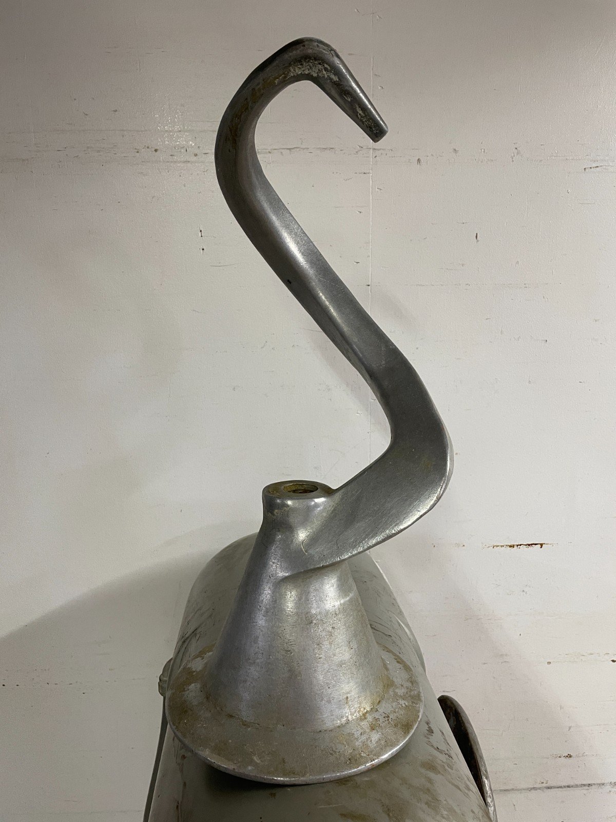 Hobart L800 80 Quart Mixer with Bowl and Attachments - Image 11
