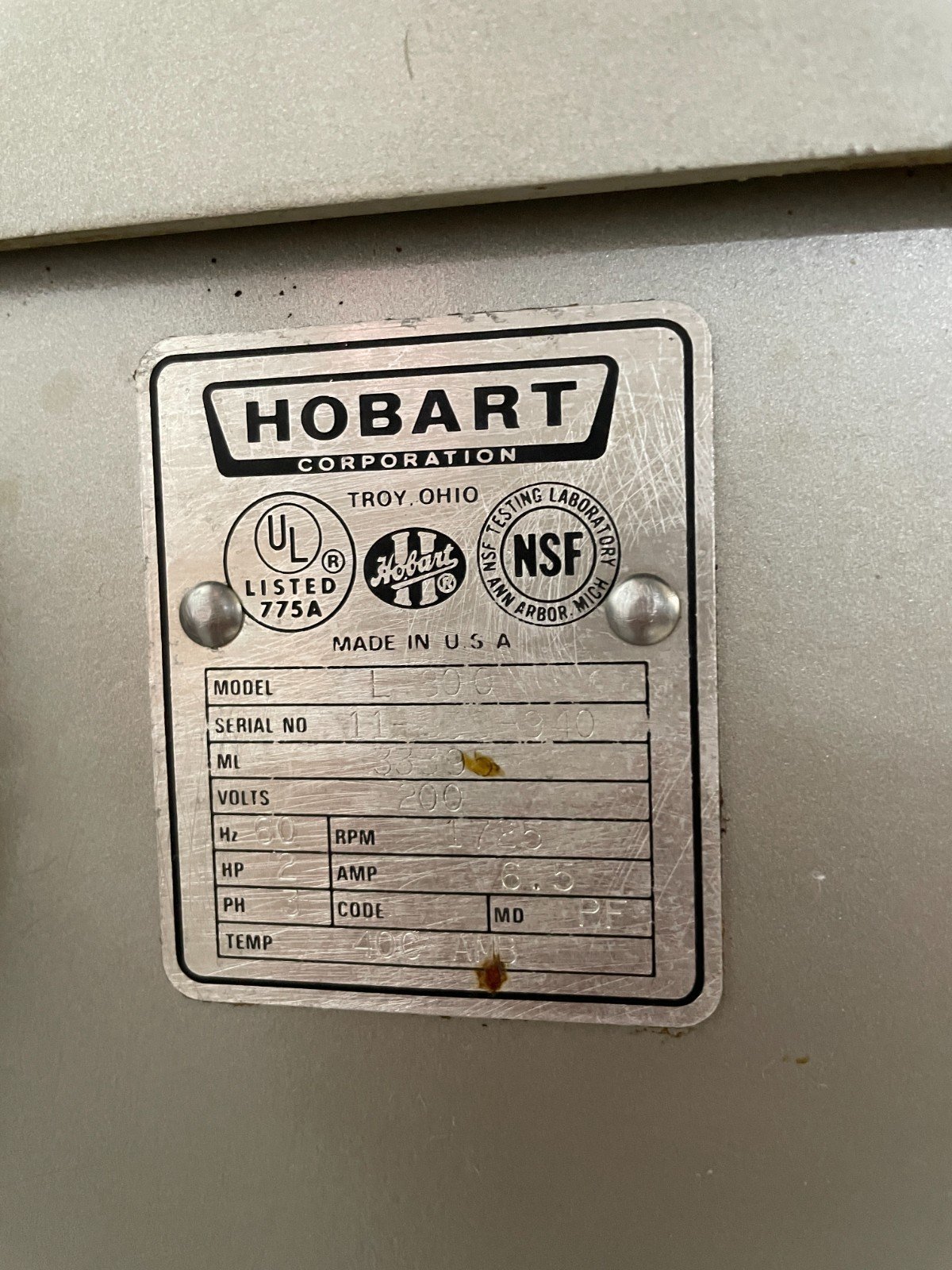 Hobart L800 80 Quart Mixer with Bowl and Attachments - Image 6
