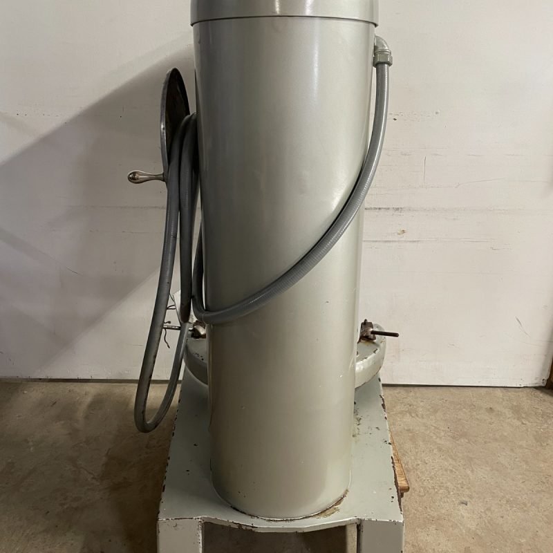 Hobart L800 80 Quart Mixer with Bowl and Attachments - Image 9