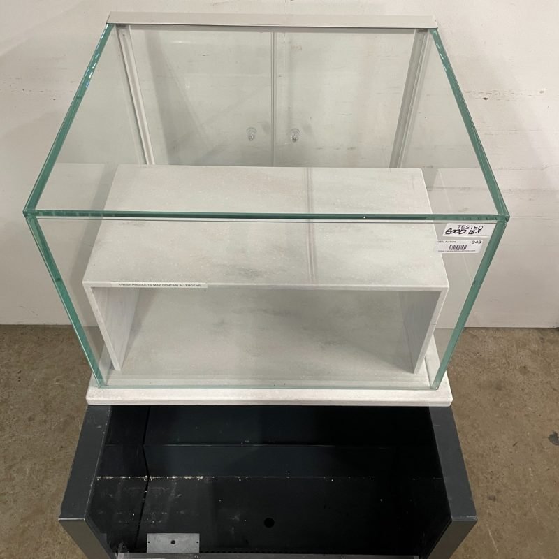 28" Structural Concepts SBZ2852DR Refrigerated Glass Display Case - Image 6
