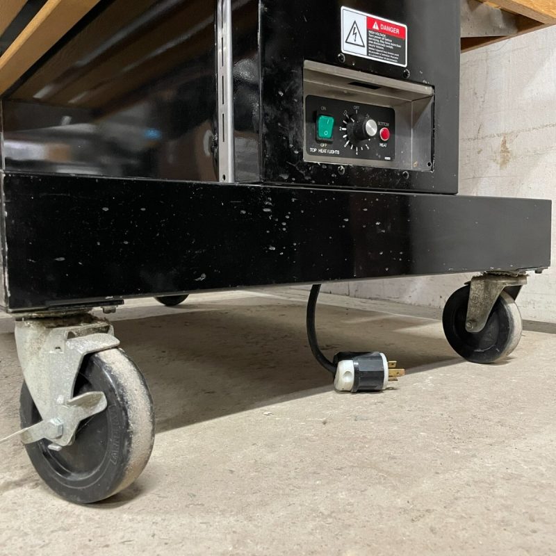 BKI MM-4 Heated Merchandiser Display - Image 19