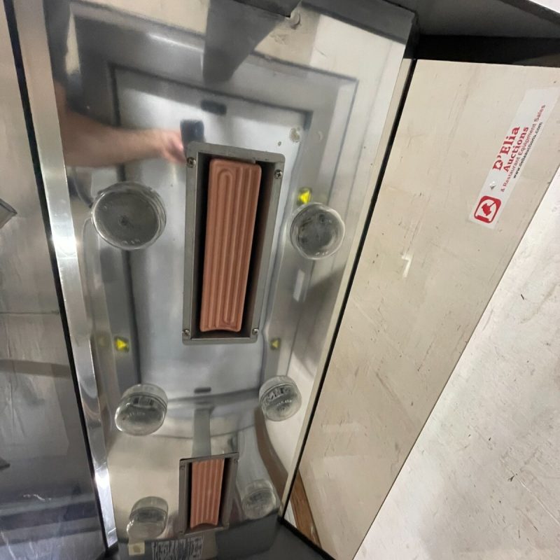 BKI MM-4 Heated Merchandiser Display - Image 24