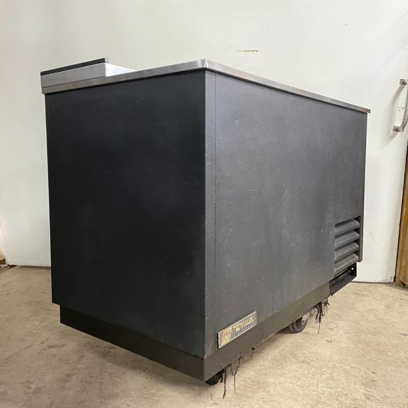 True T-50-GC-HC 49" Glass Chiller - Image 4