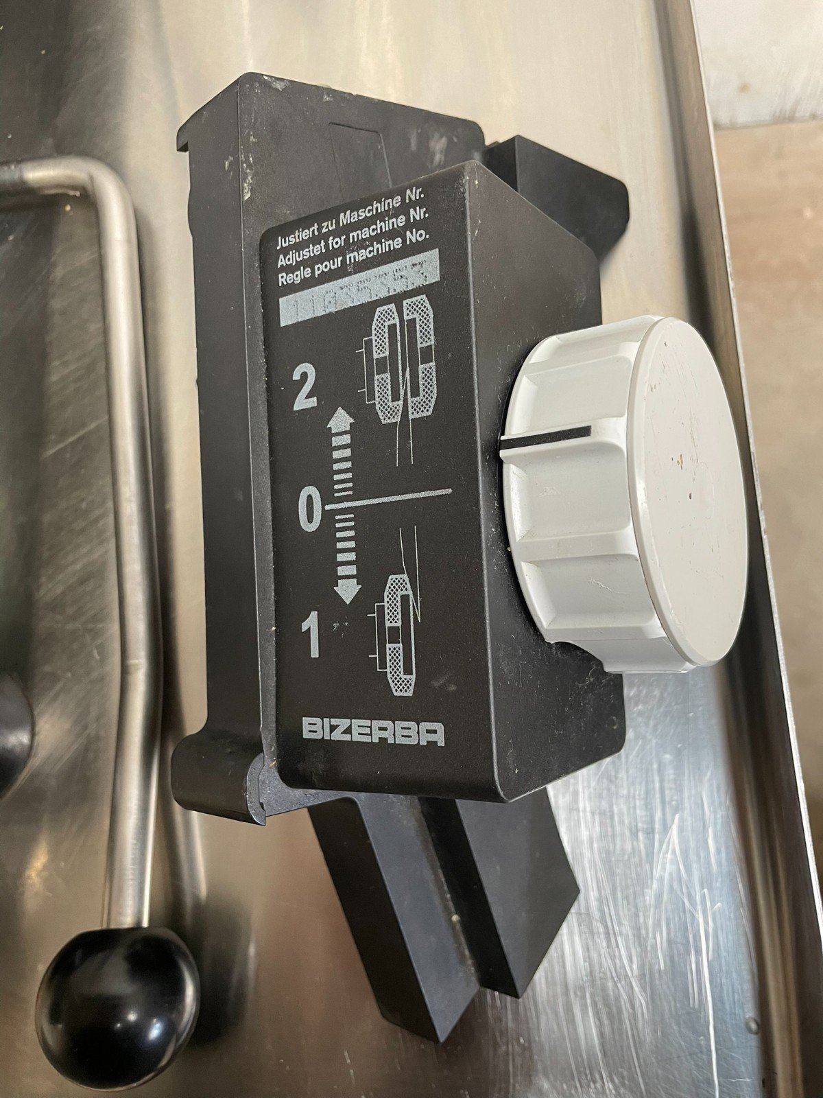 Bizerba SE-12 Manual GSP H Deli Slicer with Sharpener - Image 6