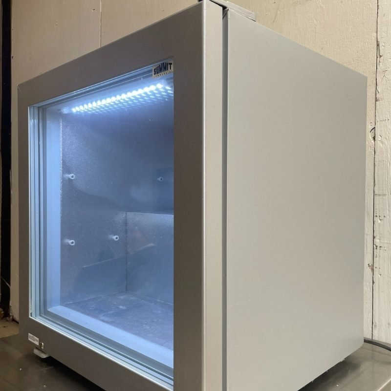 Summit SCFU386 Countertop Glass Door Display Freezer - Image 7