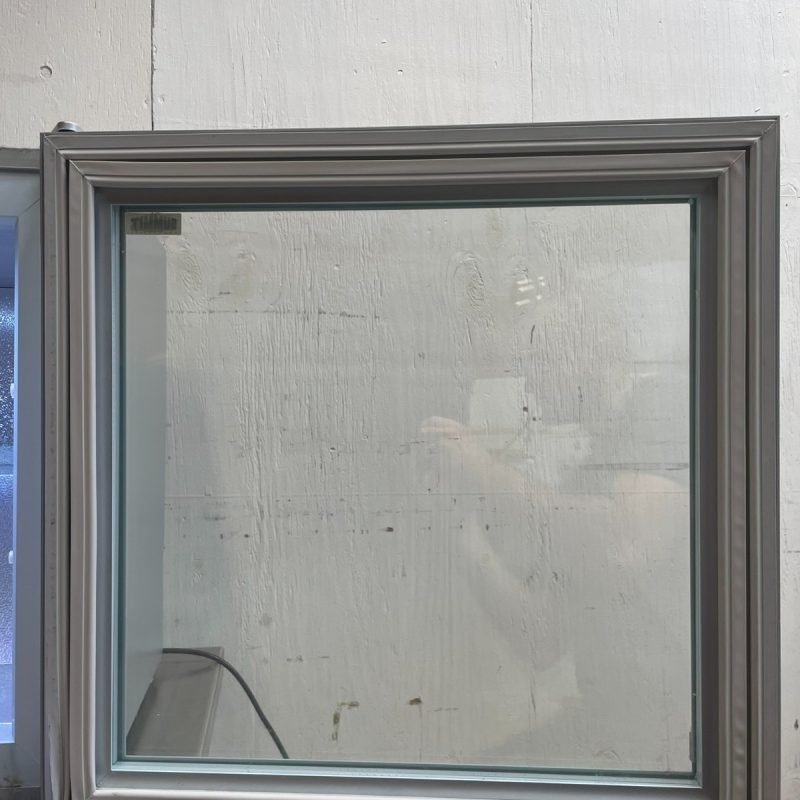 Summit SCFU386 Countertop Glass Door Display Freezer - Image 9