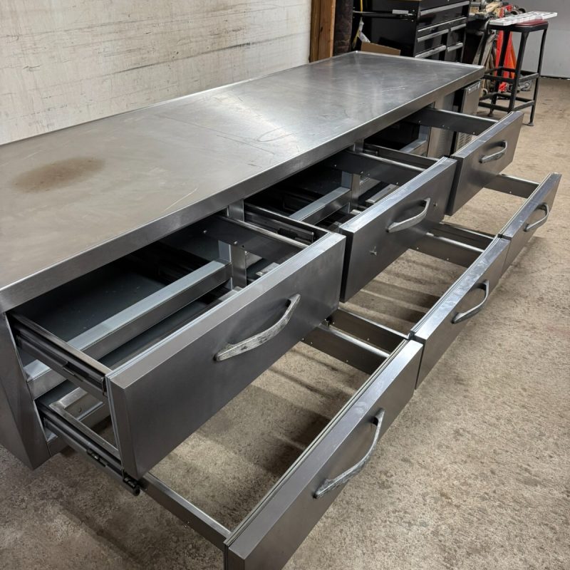 2013 Beverage Air WTRCS112-1 6-Drawer Chef Base Refrigerator on Casters - Image 4