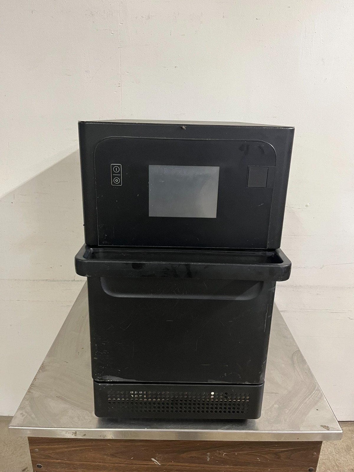 2022 Merrychef Eikon E2S High Speed Oven
