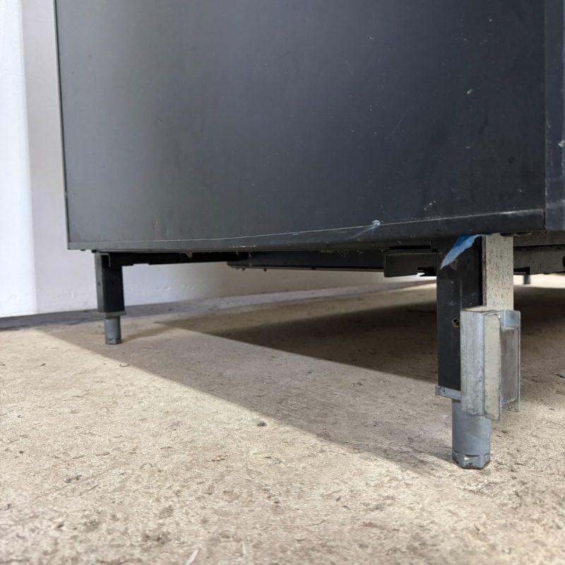 Structural Concepts SBZ6652DR Refrigerated Display Case - Image 19