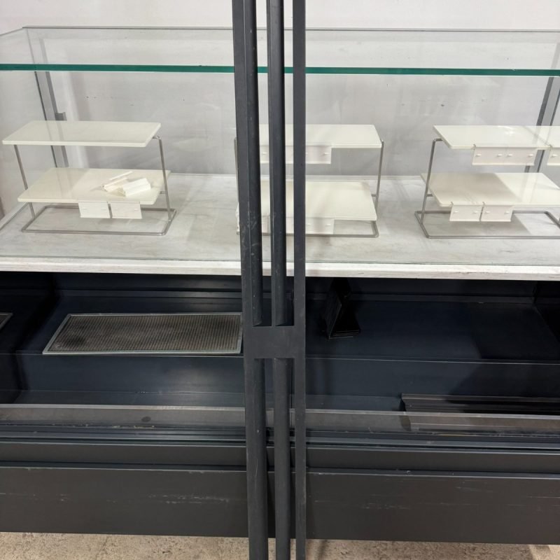 Structural Concepts SBZ6652DR Refrigerated Display Case - Image 5