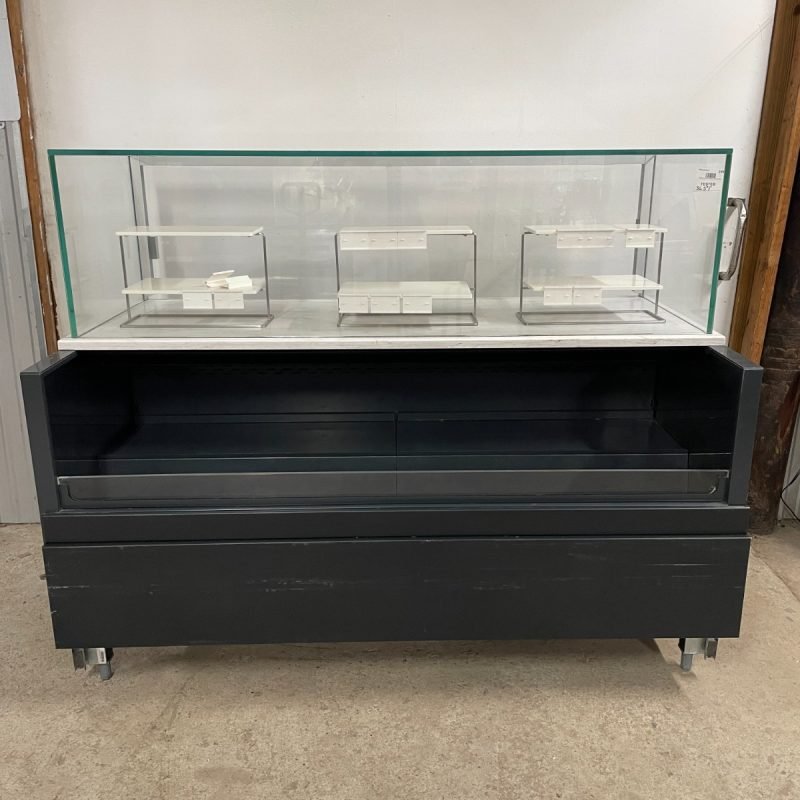 Structural Concepts SBZ6652DR Refrigerated Display Case