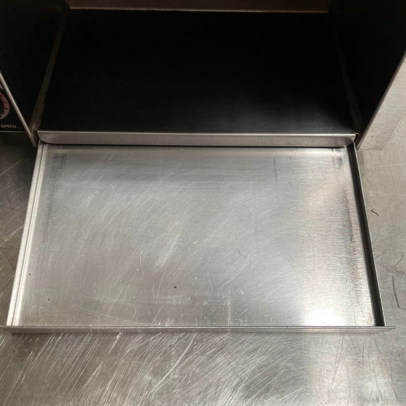 APW Wyott AT-EXPRESS Electric Conveyor Toasters - Image 10