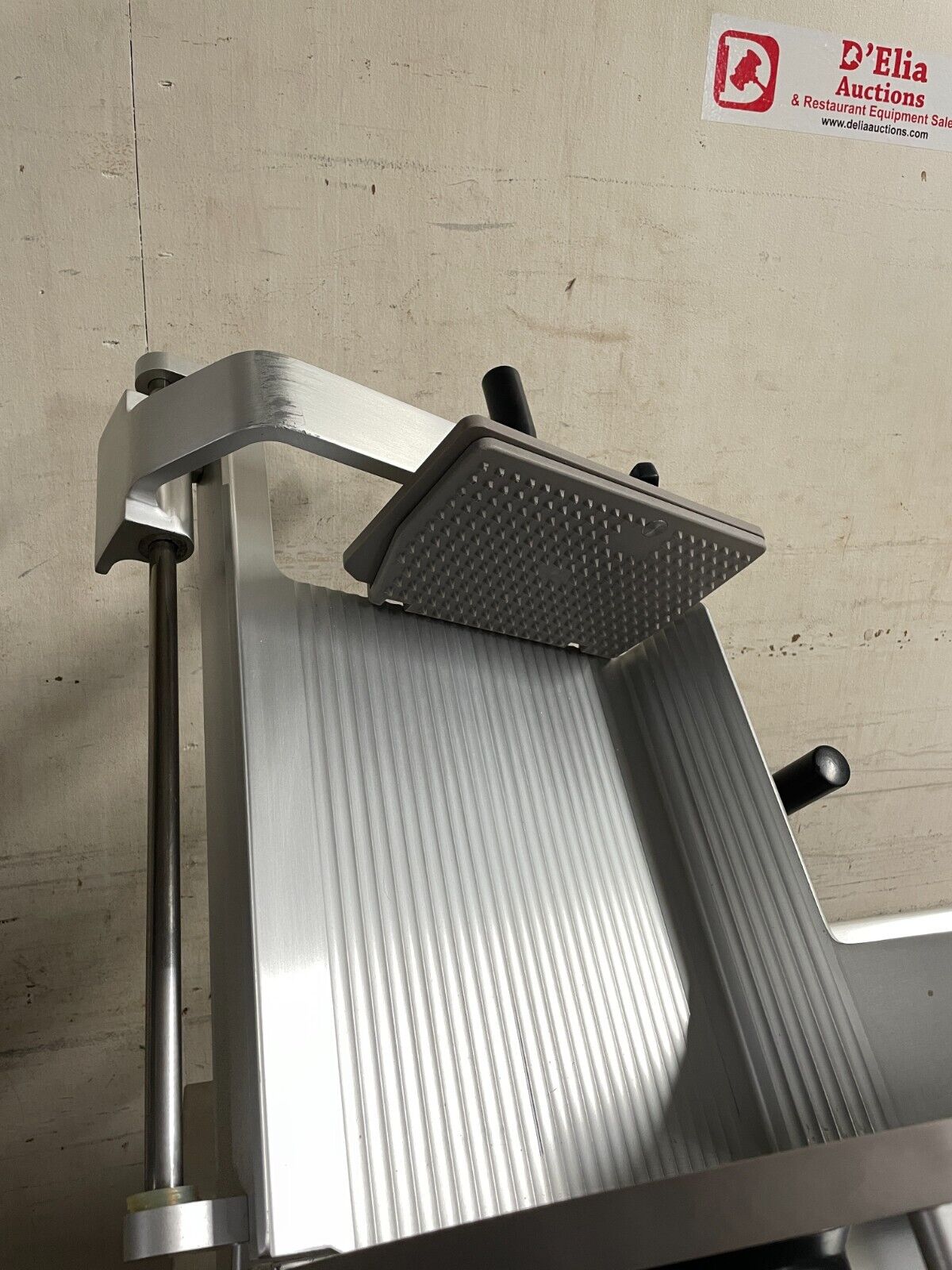 Bizerba GSP-H Deli Slicer w/ Sharpener - Image 13