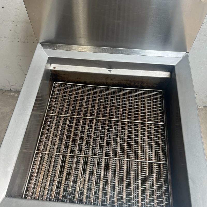 Pitco 24FSS Natural Gas Frialator Donut Fryer - Image 11