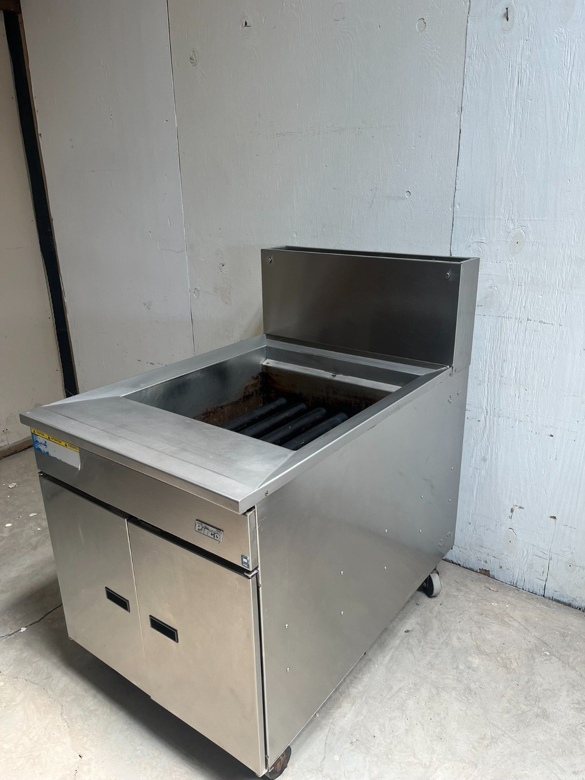 Pitco 24FSS Natural Gas Frialator Donut Fryer - Image 6