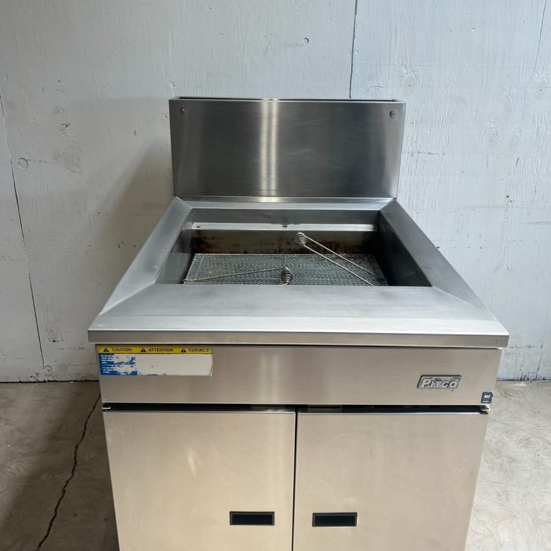 Pitco 24FSS Natural Gas Frialator Donut Fryer