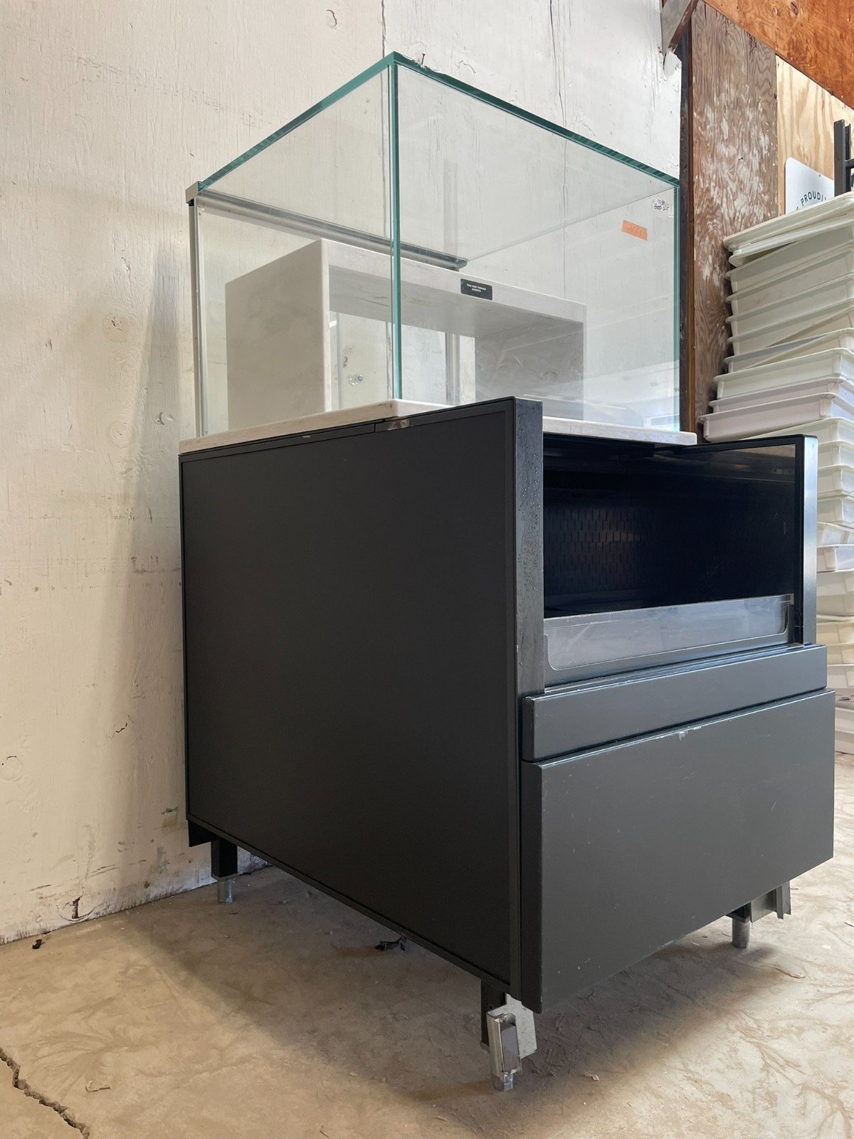 Structural Concept SBZZ852DR Glass Top 28" Display Case - Image 5