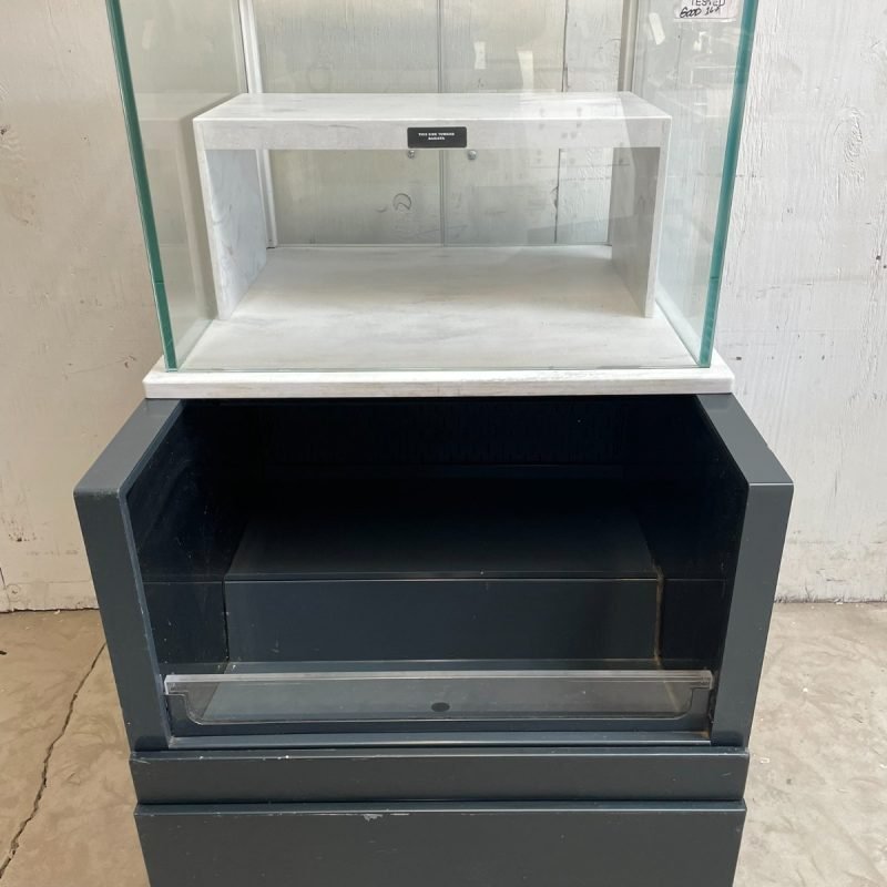 Structural Concept SBZZ852DR Glass Top 28" Display Case