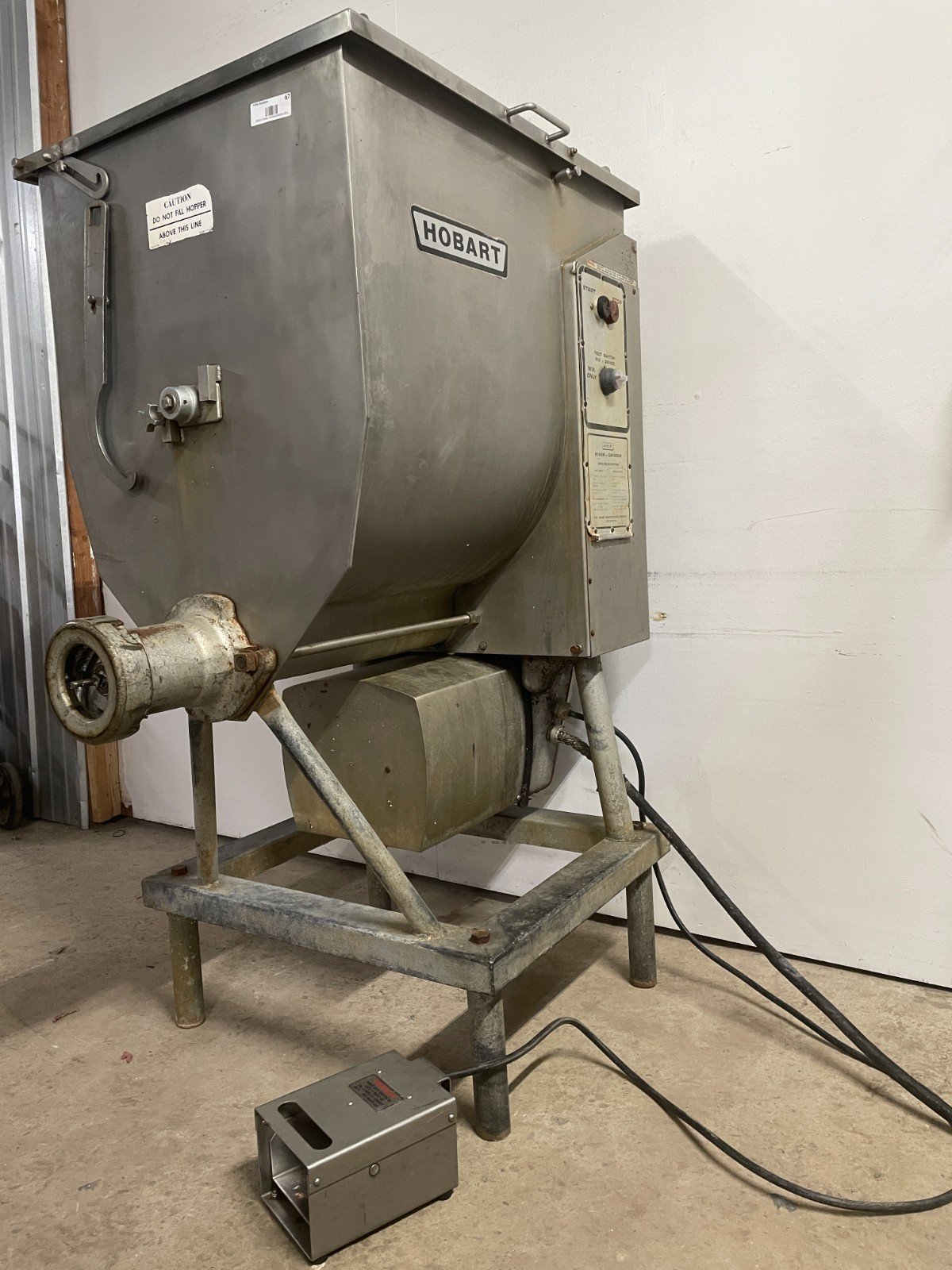 Hobart Meat Mixer Grinder - Parts Or Repairs - Image 4