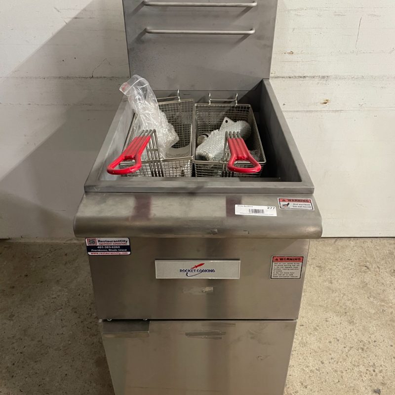 New 2024 Rocket RC-F3-NAT 40 lb Capacity Gas Floor Fryer