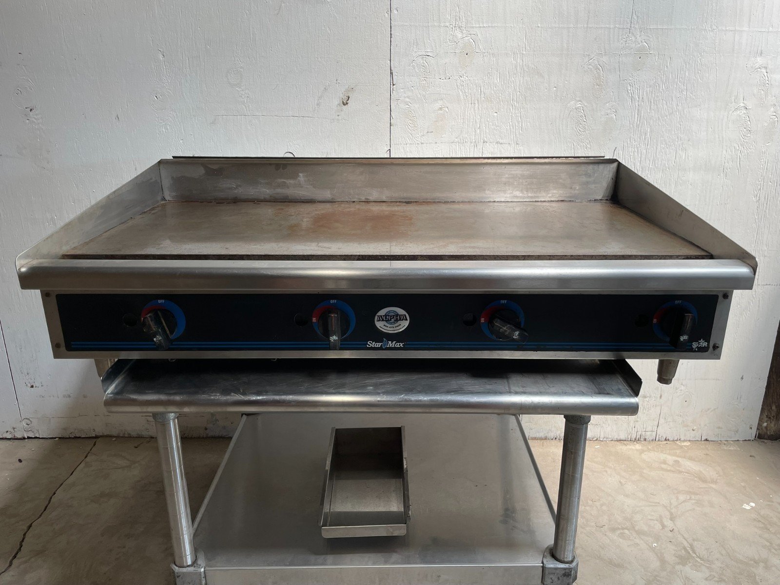Star Max 648MF 48" Manual Flat Griddle Propane - Image 4