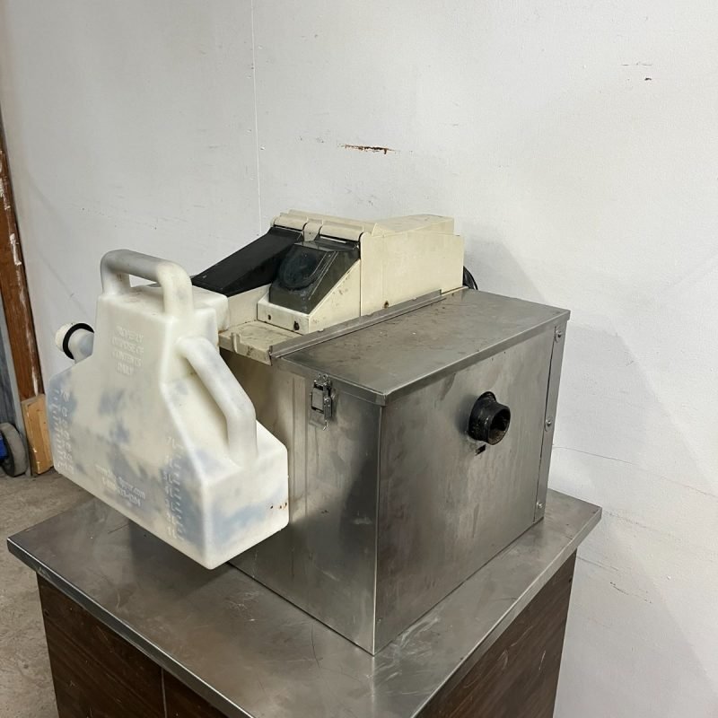 Thermaco W-250-IS Big Dipper Grease Trap - Image 4