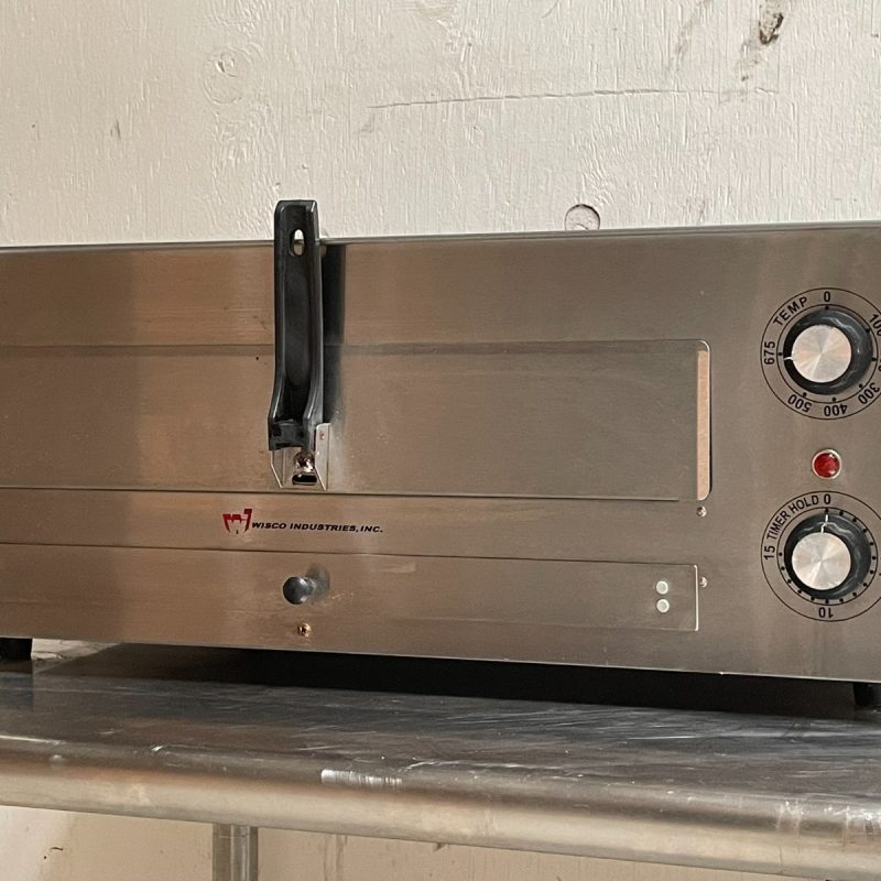Wisco 560E Countertop Electric Pizza Oven - Image 4