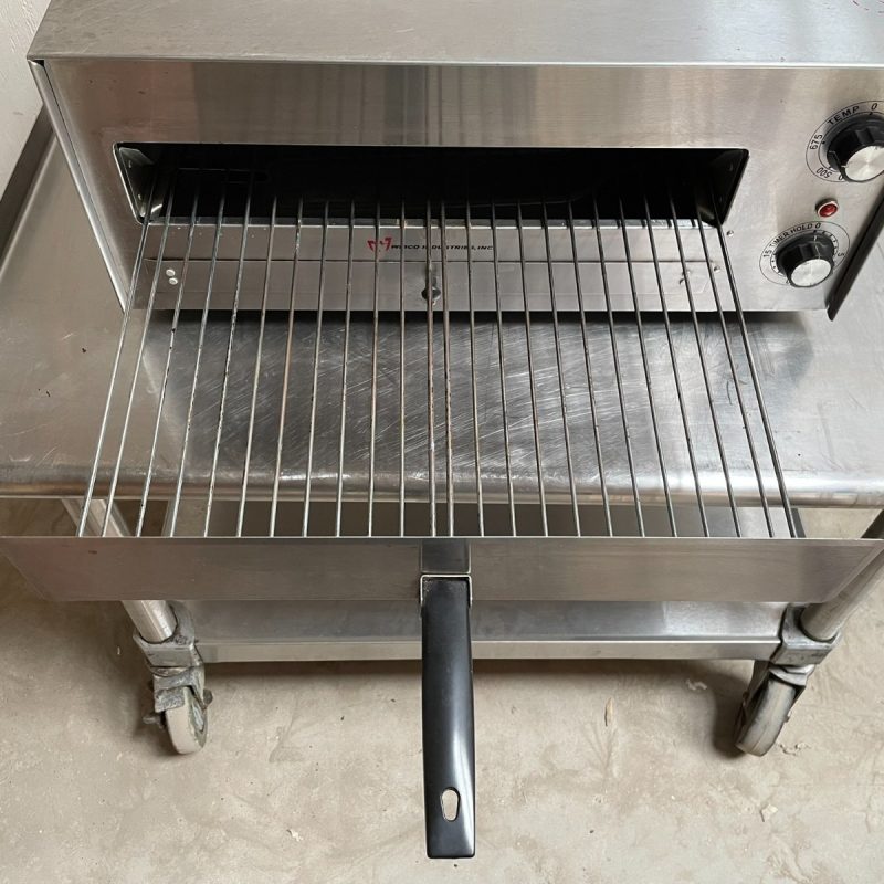 Wisco 560E Countertop Electric Pizza Oven - Image 8